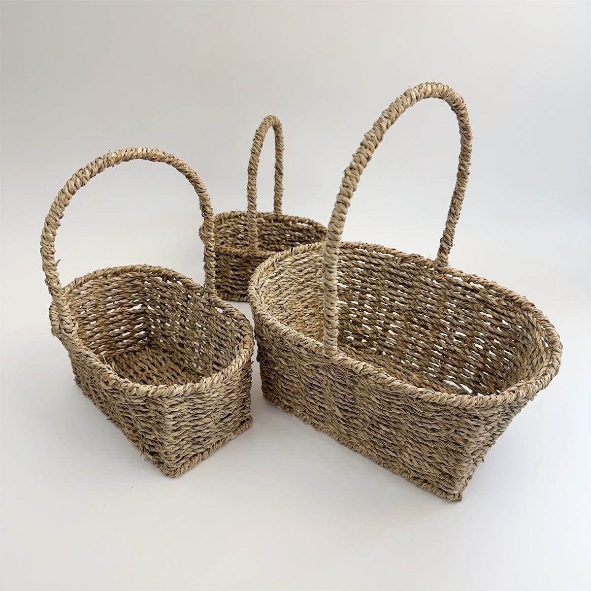 BAS006 - Handwoven Rattan-Style Basket with Handle image 0