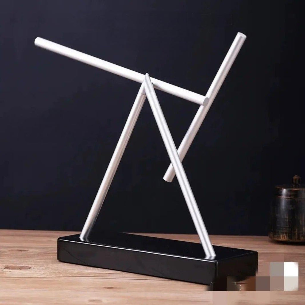TPC067 - Perpetual Motion Machine Newton Tabletop Decoration image 1