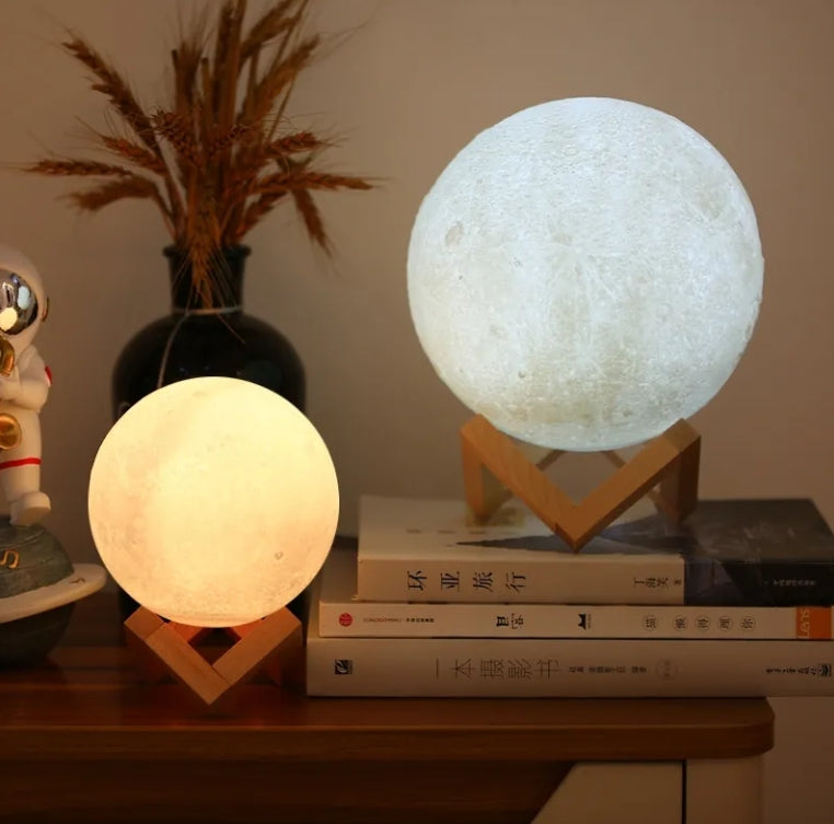 TPC5A7 - Moon Lamp image 0