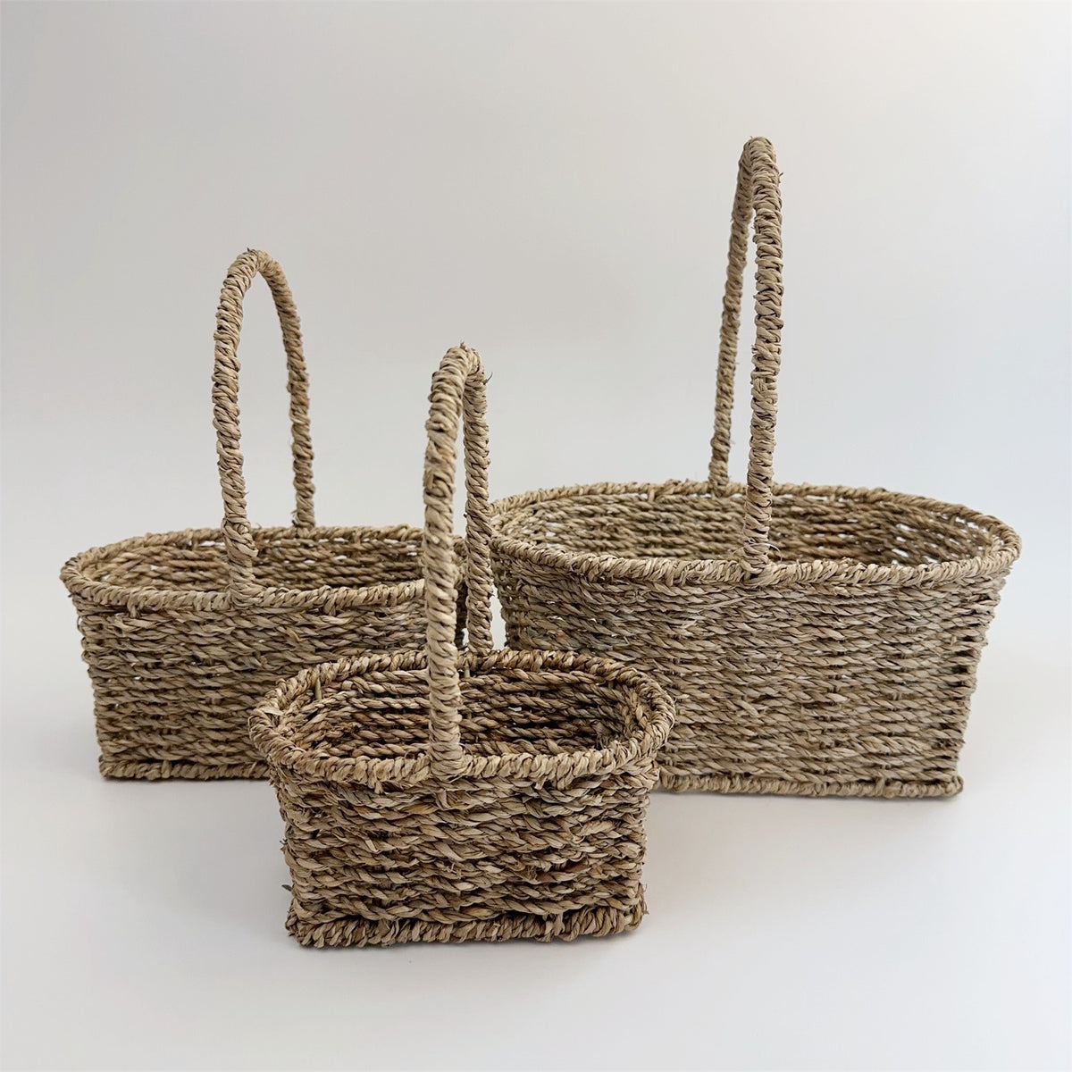 BAS006 - Handwoven Rattan-Style Basket with Handle image 1